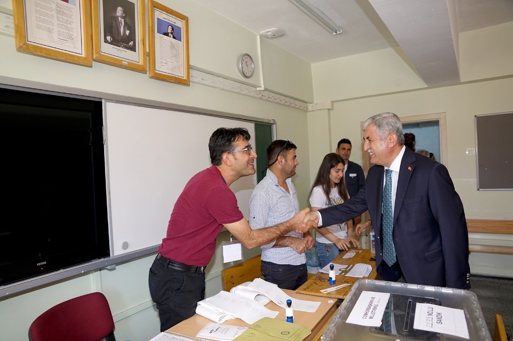 Belediye Başkanı Polat oyunu kullandı