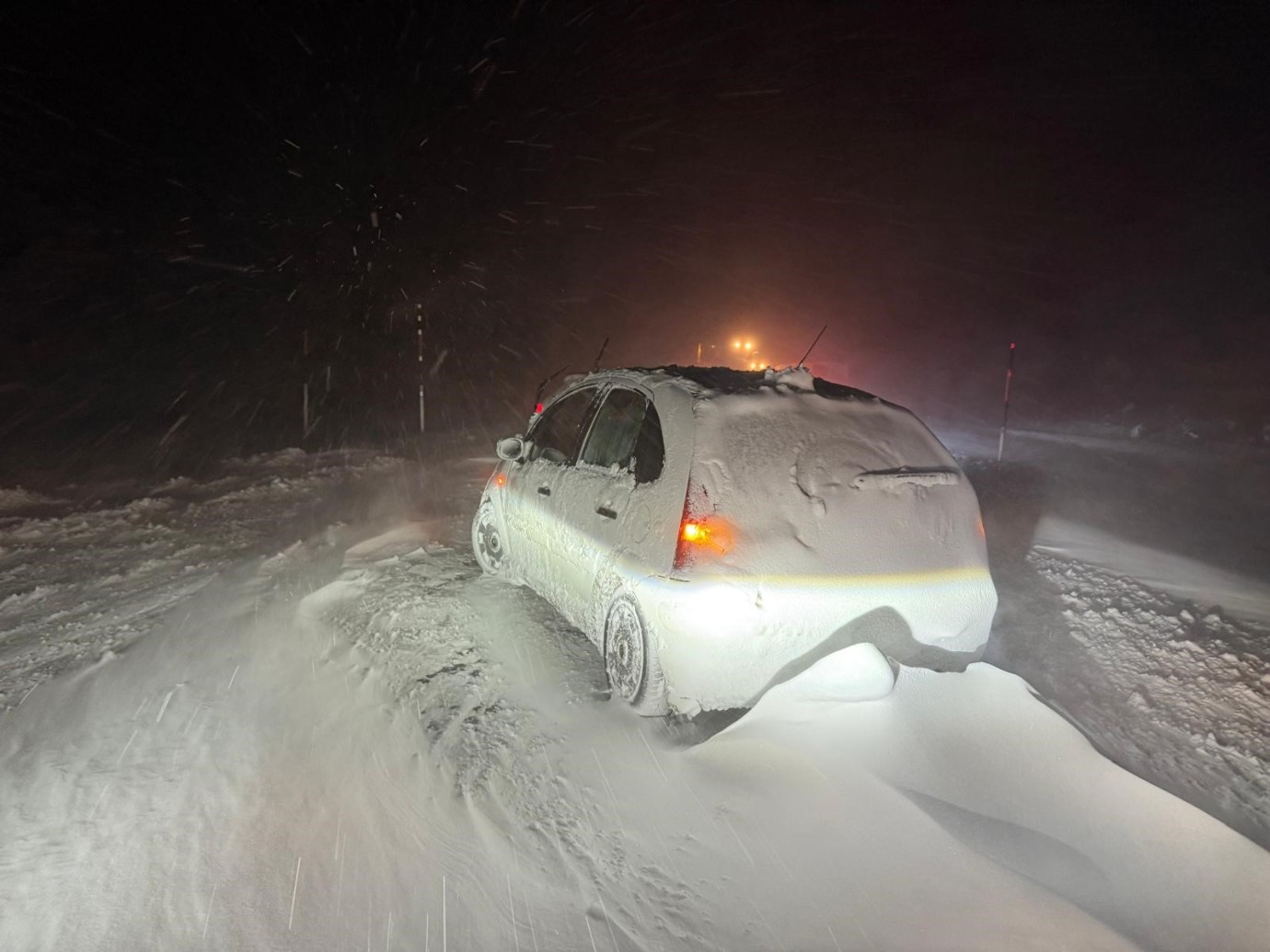 Malatya-Kayseri Otoyolu Kar Yağışı Nedeniyle Trafiğe Kapatıldı