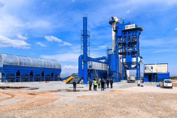 Büyükşehir Belediyesi Asfalt Plenti Tesisinde Günde 7 bin ton asfalt üretecek