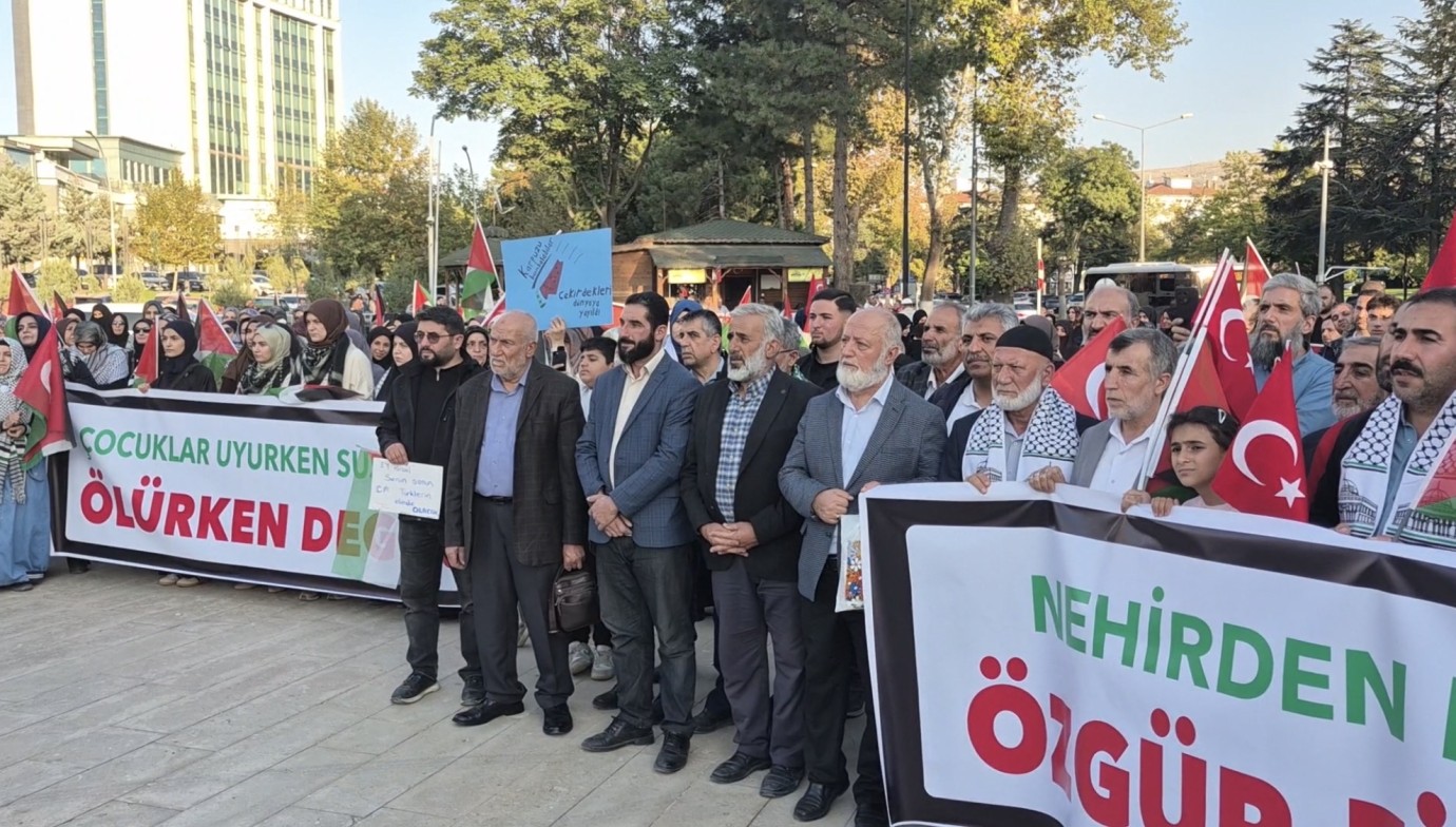  Filistin İçin Yürüdüler