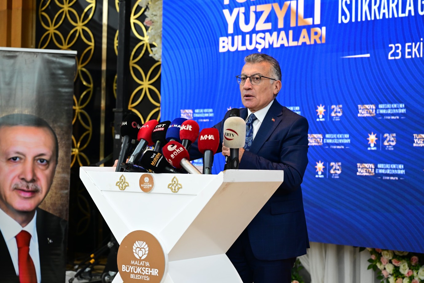 “TOKİ’nin 20 yılda yaptığı konutun katbekatı Malatya’da yapıldı”
