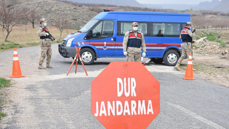 BİR MAHALLE DAHA KARANTİNADA 